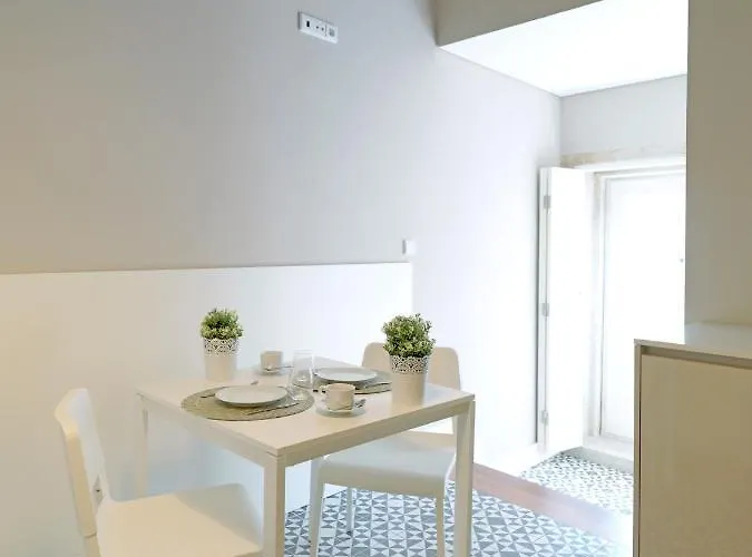 Flh Bright Flat * Porto